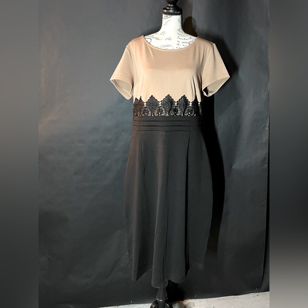 Color block midi dress